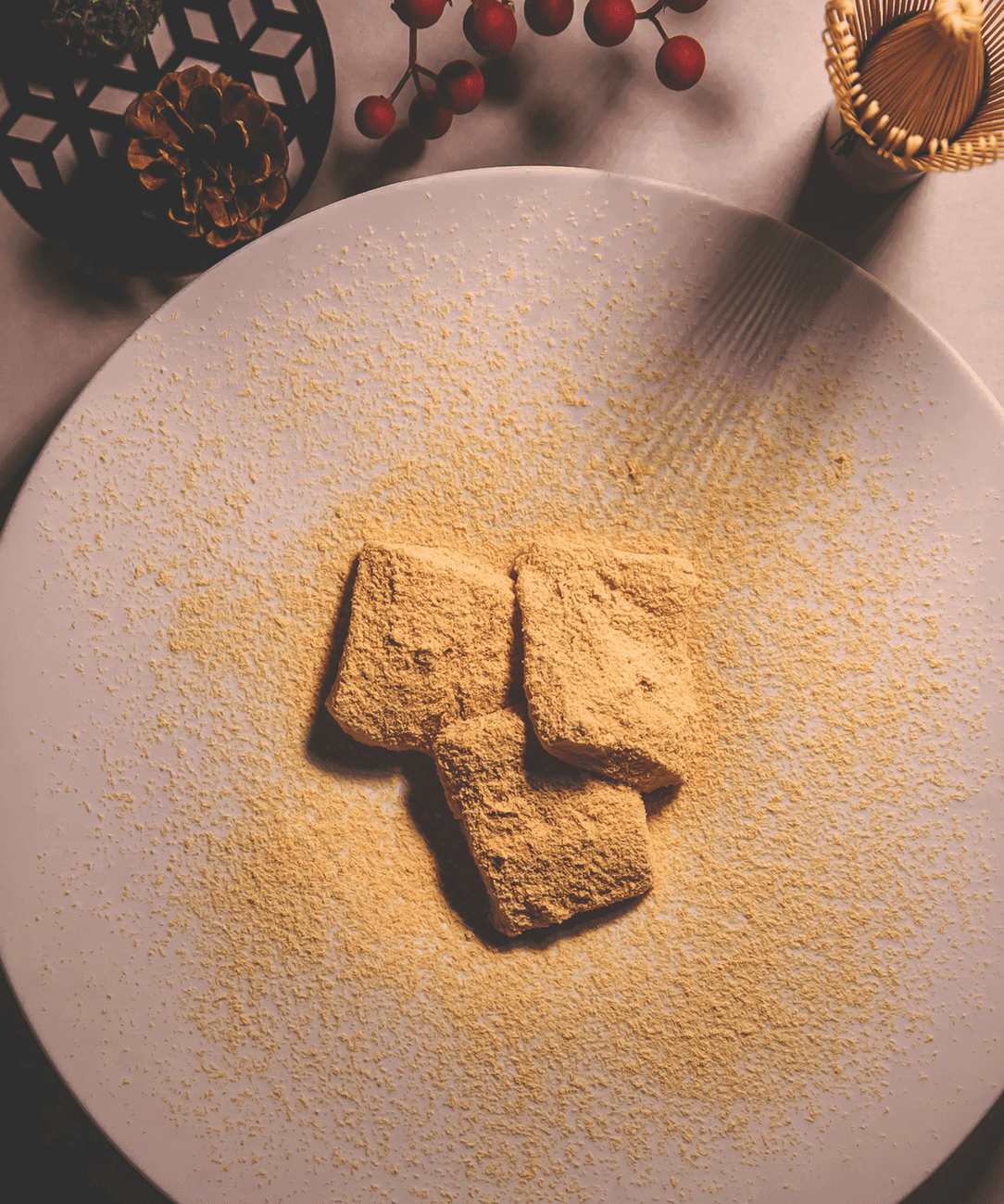 Freshly hand-cut Warabimochi made from Kinako (roasted soybean flour) for a delightful, melt-in-your-mouth treat, available at Warabimochi Kamakura | SM Supermalls