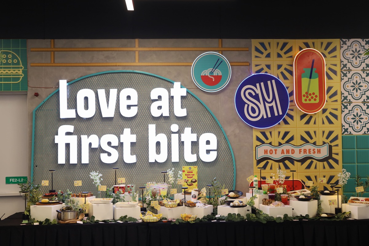 One Spot for All Your Cravings: SM Foodcourt Opens in Trece Martires