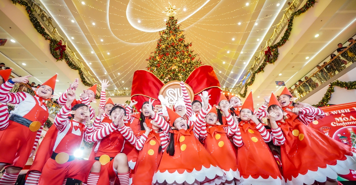 Unwrap the gift of happiness at SM!