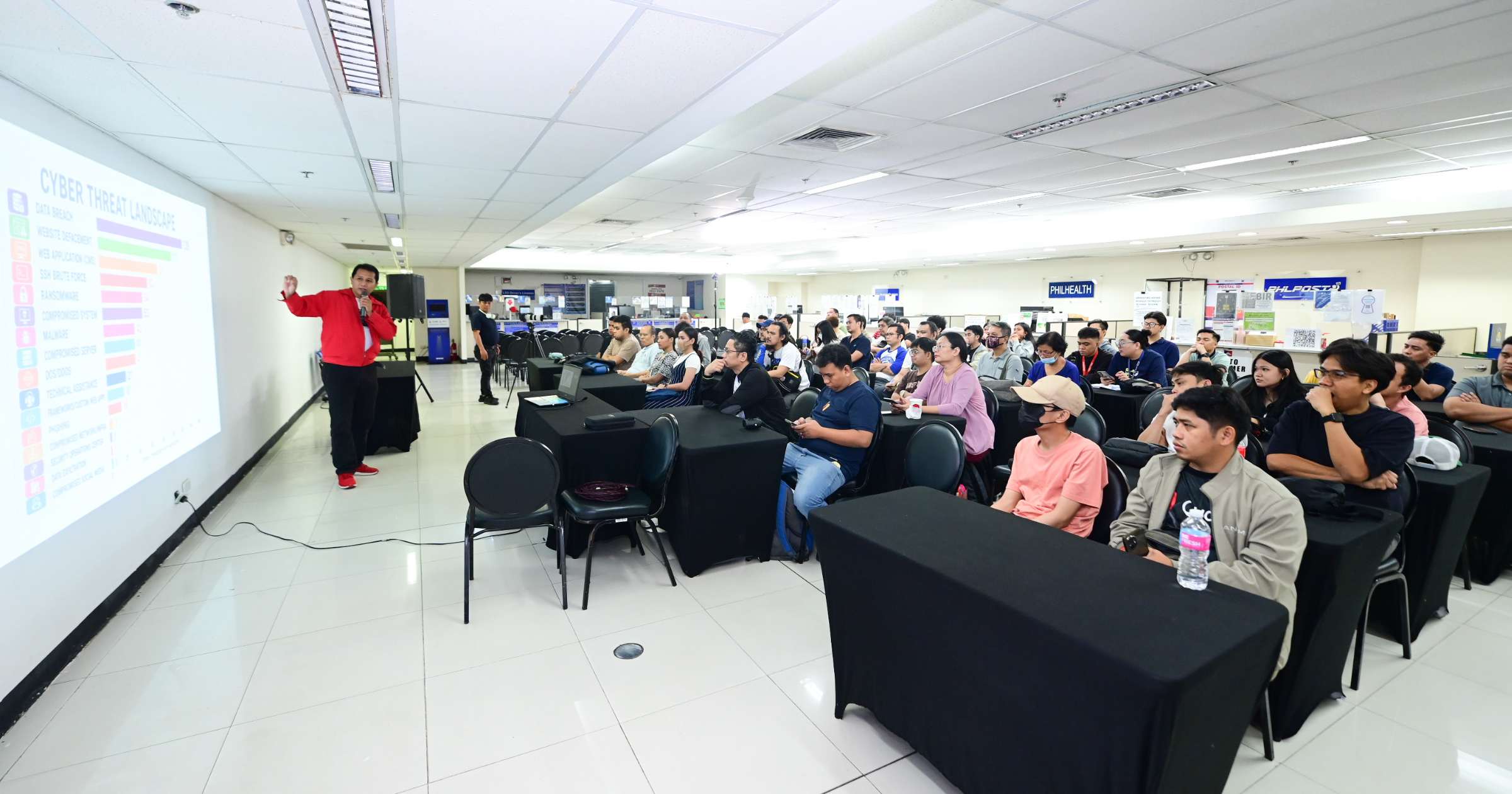 SM Job Fair goes beyond jobs, brings digital skills and AI learning closer to Filipino communities